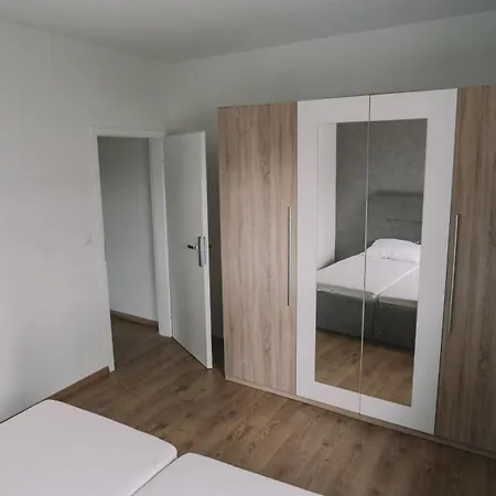 Apartament Euro Star *